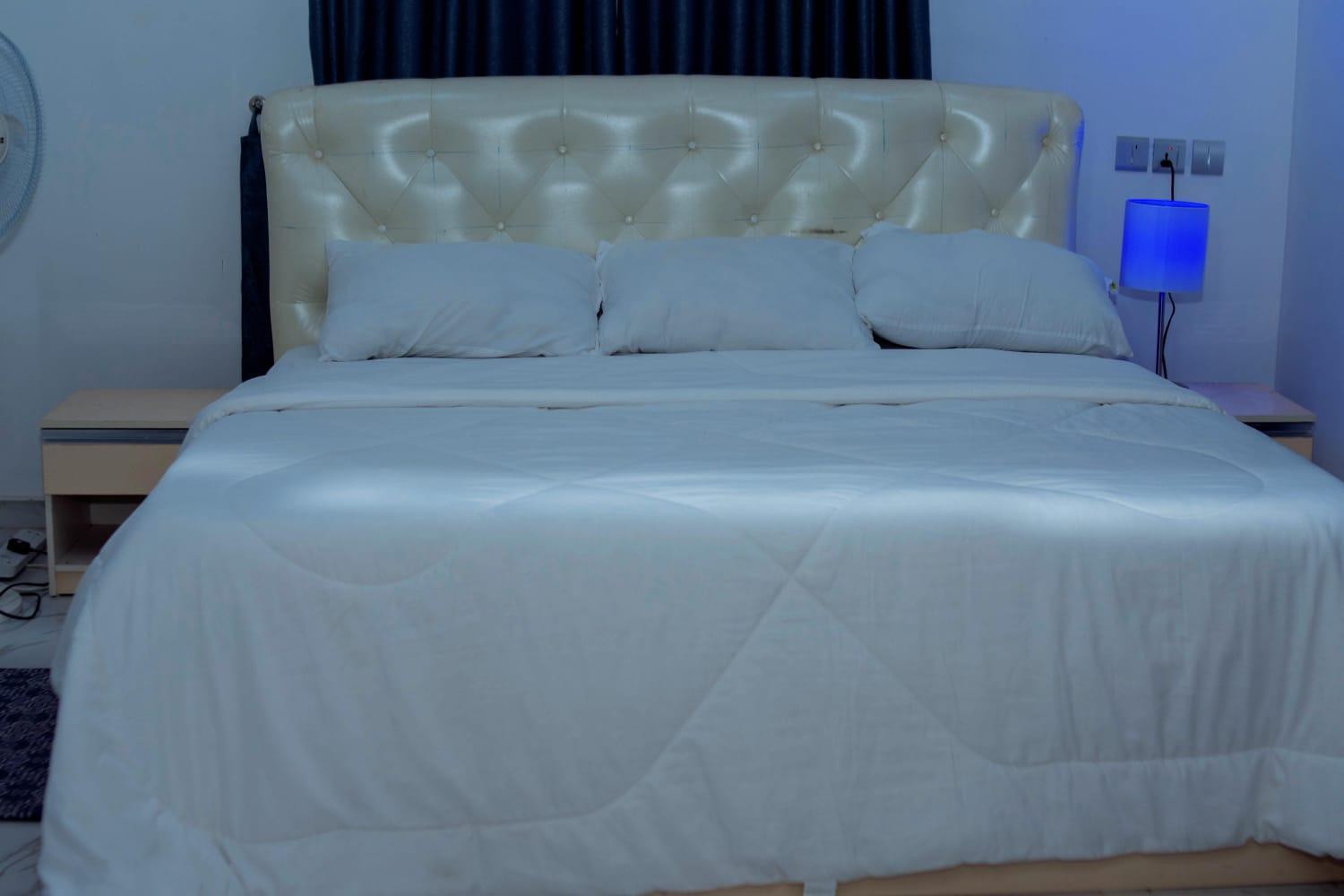 Feyintola Shortlet Apartment Ondo Ngoại thất bức ảnh